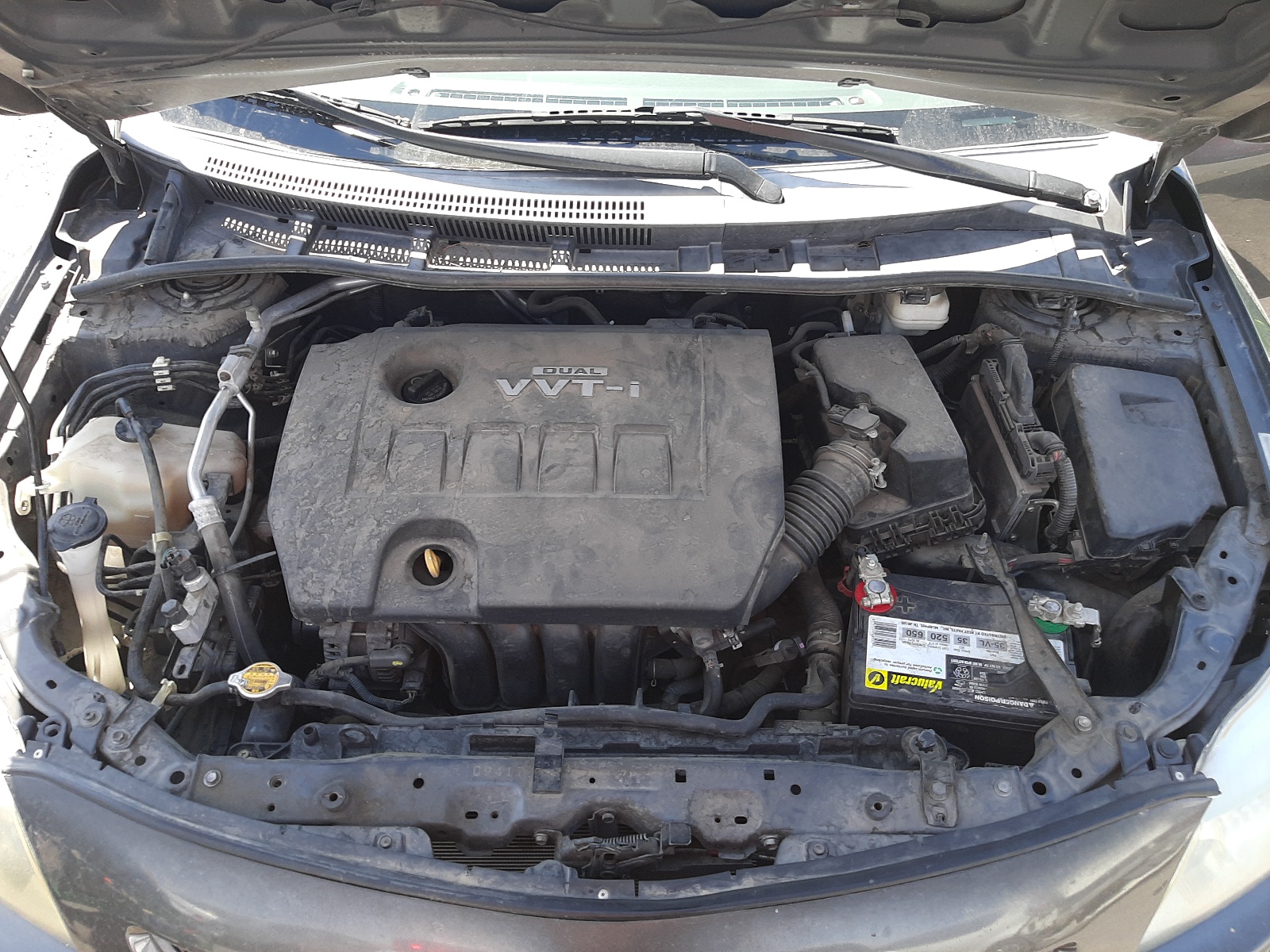 Zdjęcie 7 z aukcji – 2010 TOYOTA COROLLA BA z VIN 1NXBU4EE7AZ215440