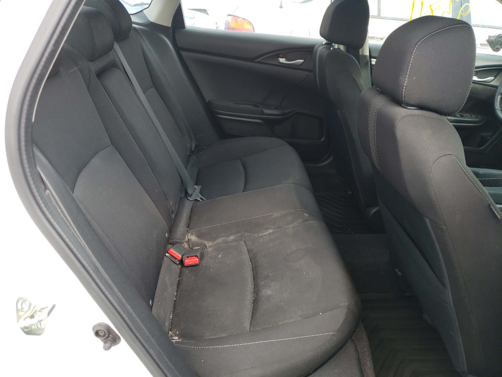 Zdjęcie 6 z aukcji – 2016 HONDA CIVIC EX z VIN 19XFC2F76GE013578