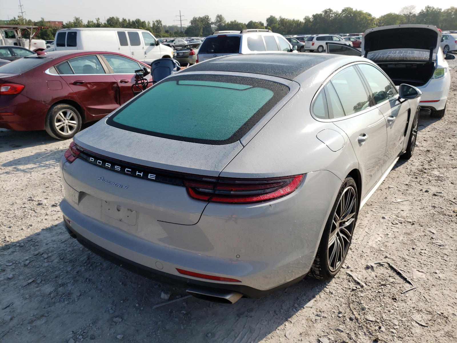 Photo 4 from auction – 2018 PORSCHE PANAMERA 4 with VIN WP0AA2A74JL109926