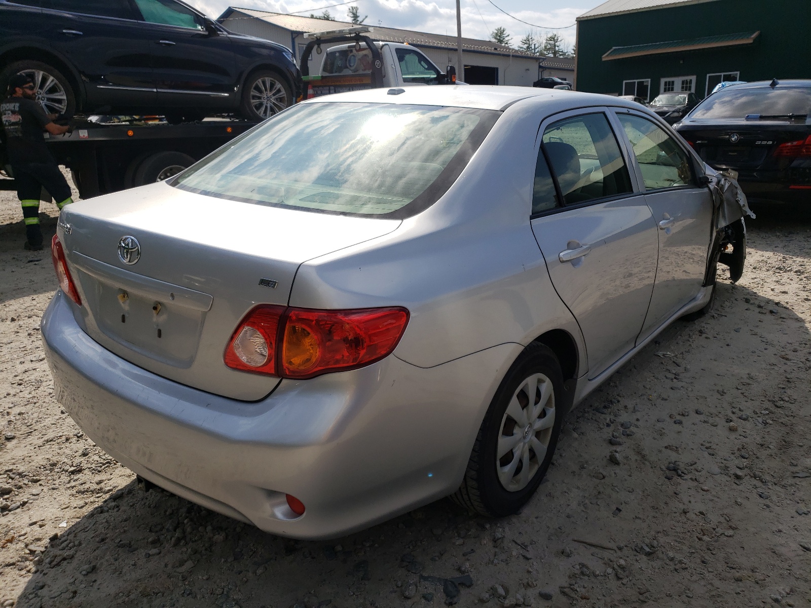 Photo 4 from auction – 2010 TOYOTA COROLLA BA with VIN JTDBU4EE4AJ064692