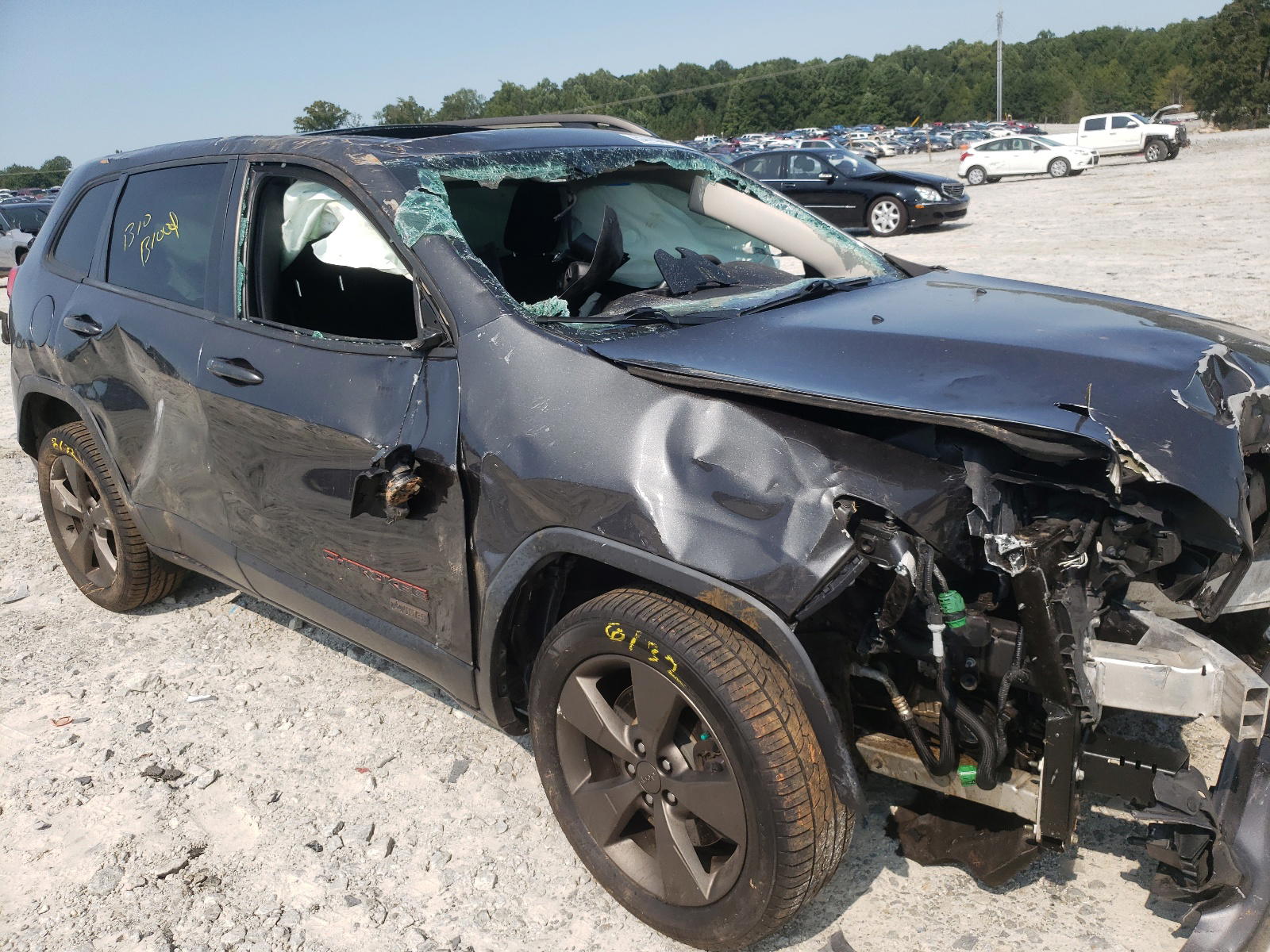 Photo 9 from auction – 2016 JEEP CHEROKEE L with VIN 1C4PJLCB3GW291367