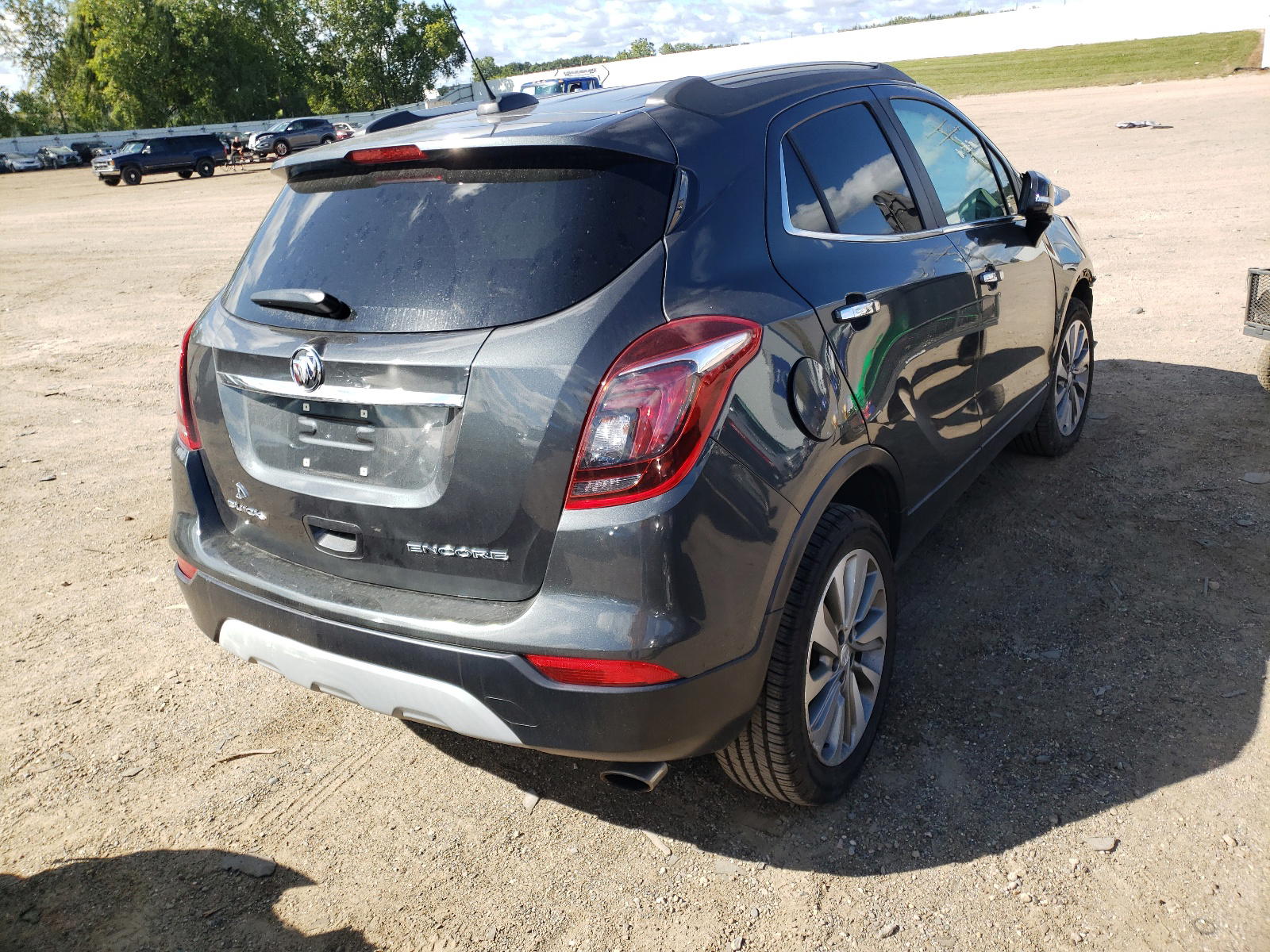 Photo 4 from auction – 2017 BUICK ENCORE PRE with VIN KL4CJASB9HB056785