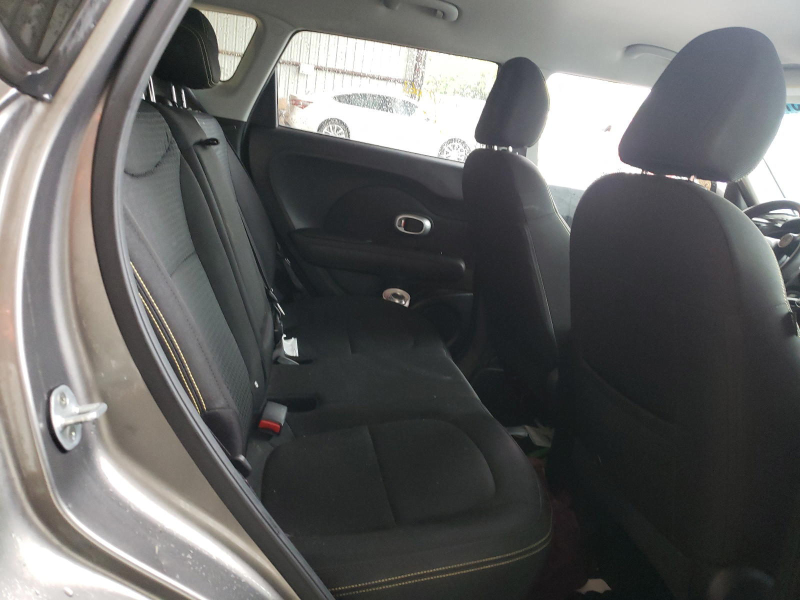 Photo 6 from auction – 2016 KIA SOUL + with VIN KNDJP3A53G7332639