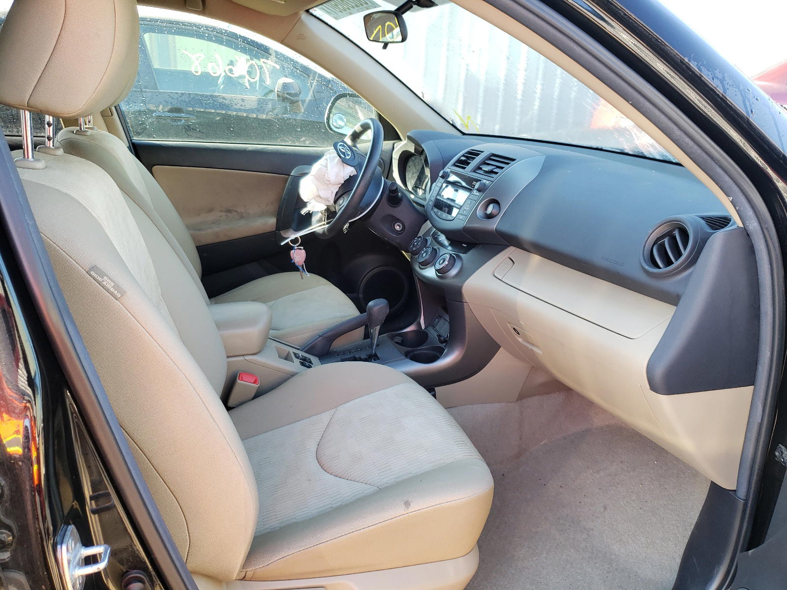 Photo 5 from auction – 2011 TOYOTA RAV4 with VIN 2T3BF4DV1BW138729