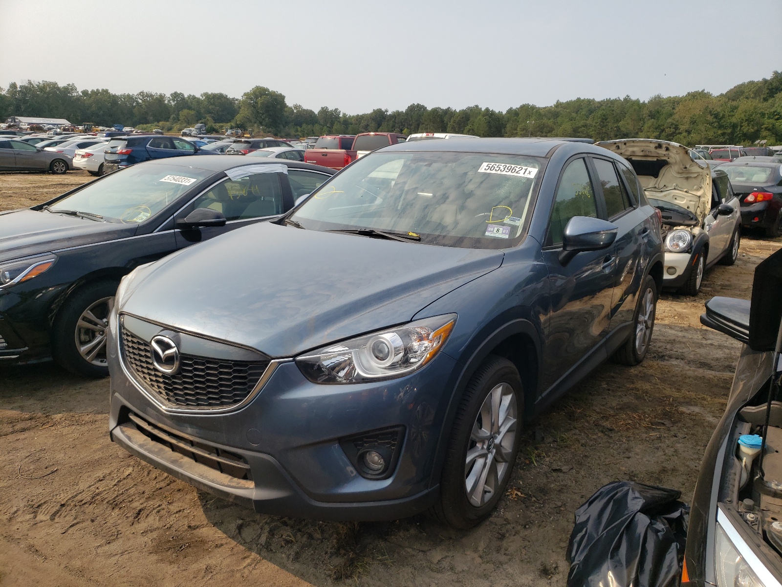 Photo 2 from auction – 2015 MAZDA CX-5 GT with VIN JM3KE4DY8F0504457