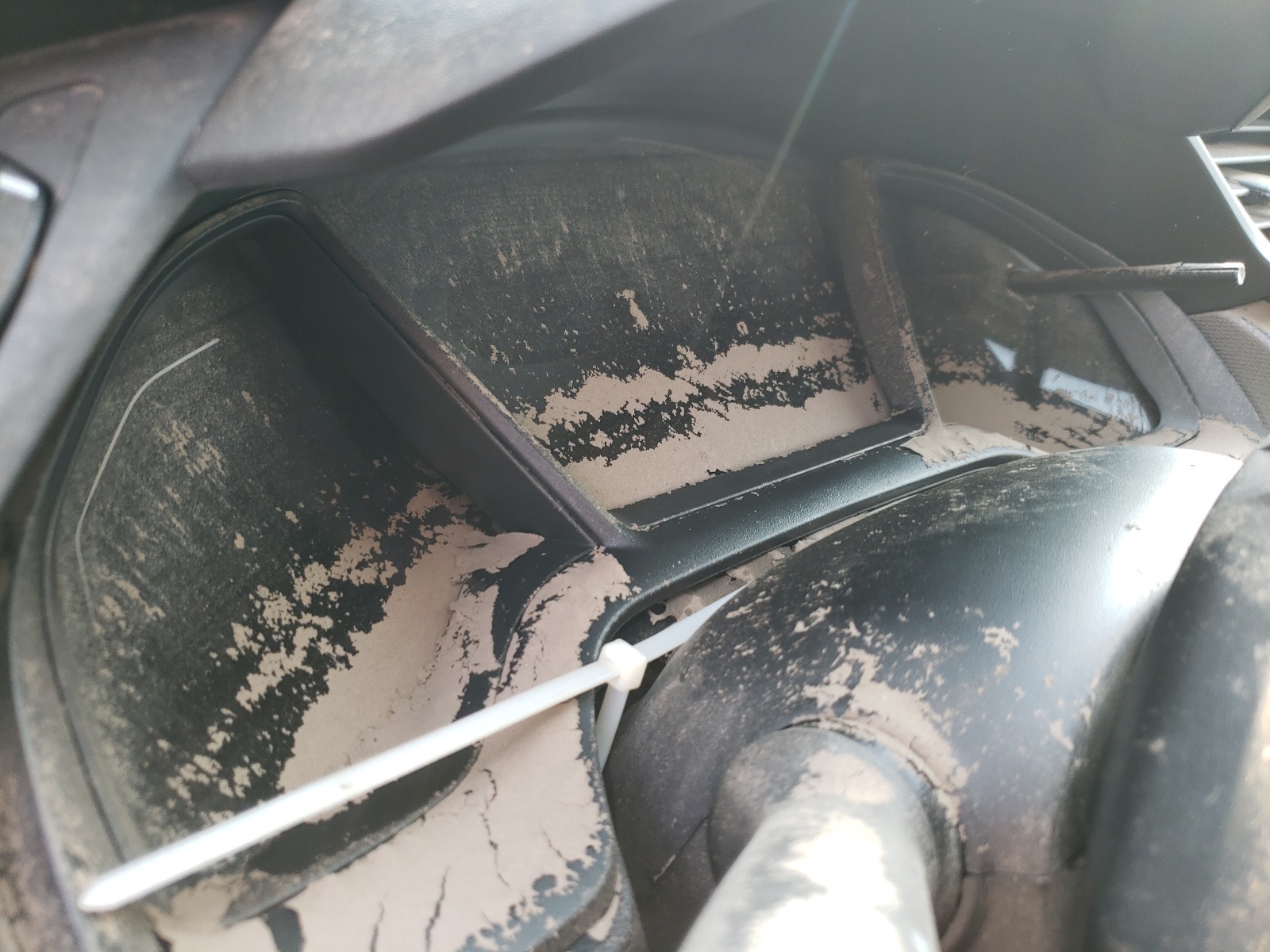 Photo 8 from auction – 2020 HONDA CIVIC LX with VIN 2HGFC2F65LH514985