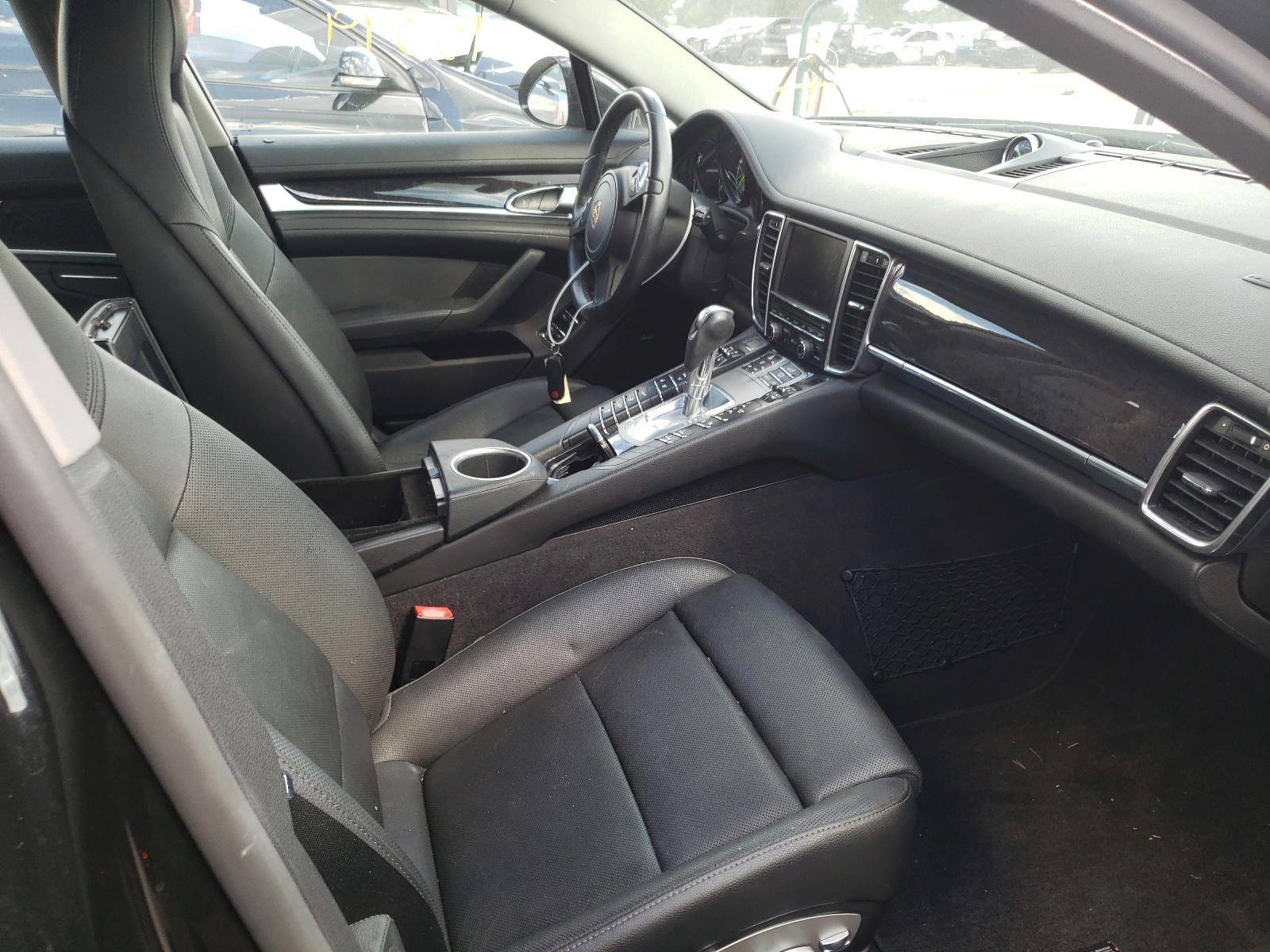 Photo 5 from auction – 2014 PORSCHE PANAMERA S with VIN WP0AD2A72EL044782