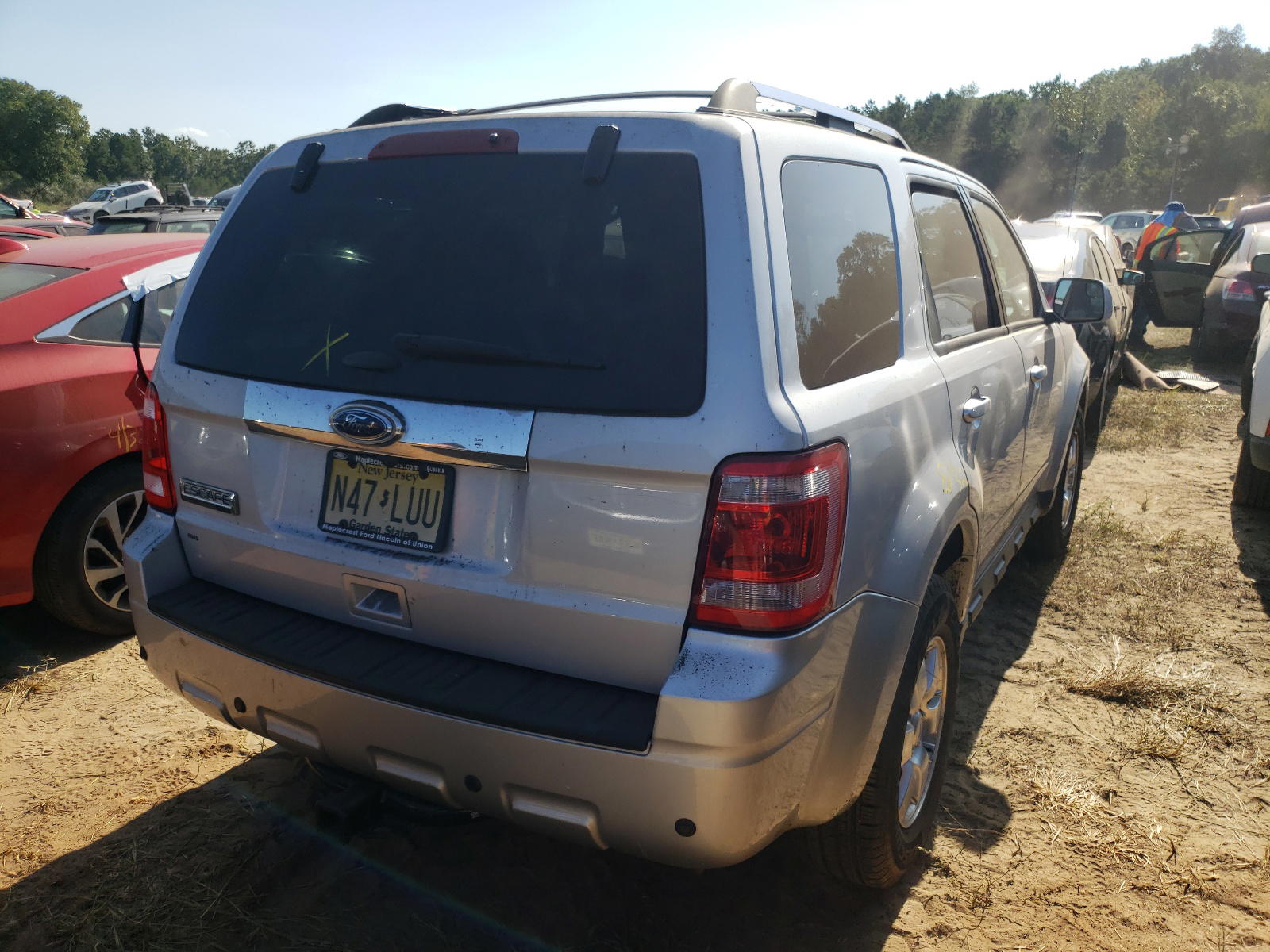 Photo 4 from auction – 2012 FORD ESCAPE LIM with VIN 1FMCU9E74CKC22556