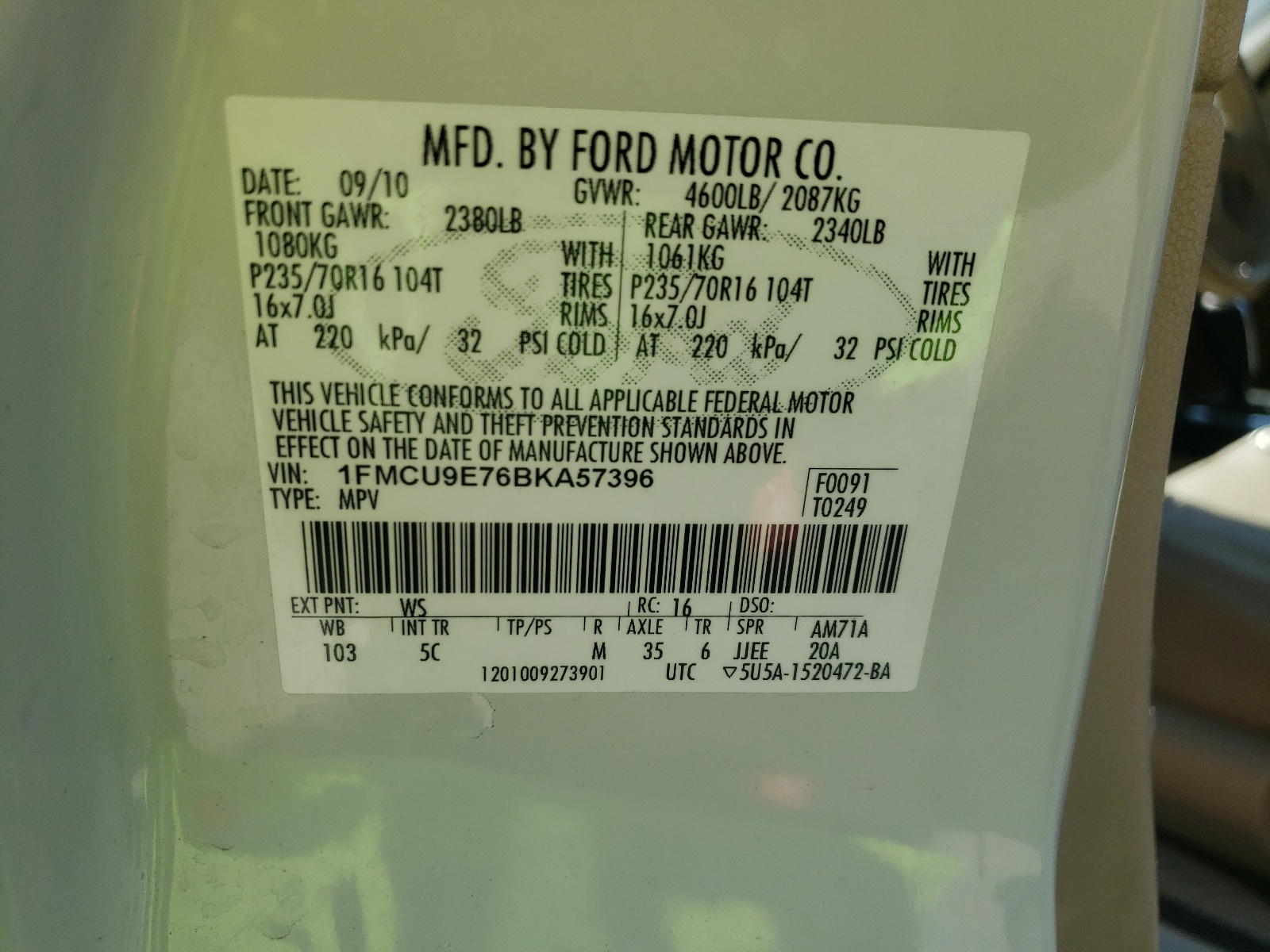 Photo 10 from auction – 2011 FORD ESCAPE LIM with VIN 1FMCU9E76BKA57396