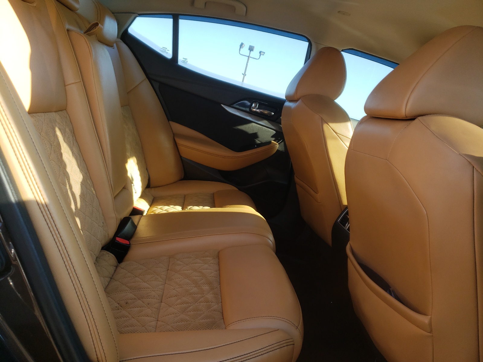 Photo 6 from auction – 2016 NISSAN MAXIMA 3.5 with VIN 1N4AA6AP3GC438820