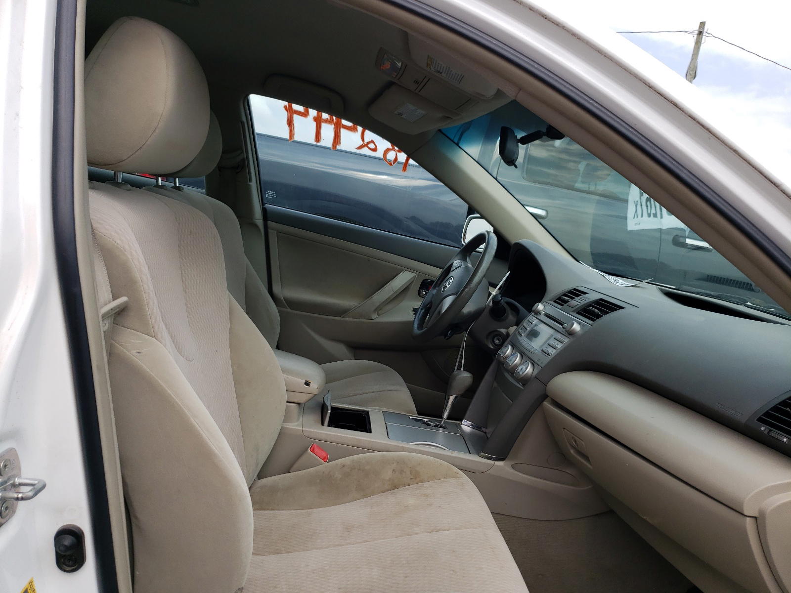 Photo 5 from auction – 2010 TOYOTA CAMRY BASE with VIN 4T4BF3EK0AR073867