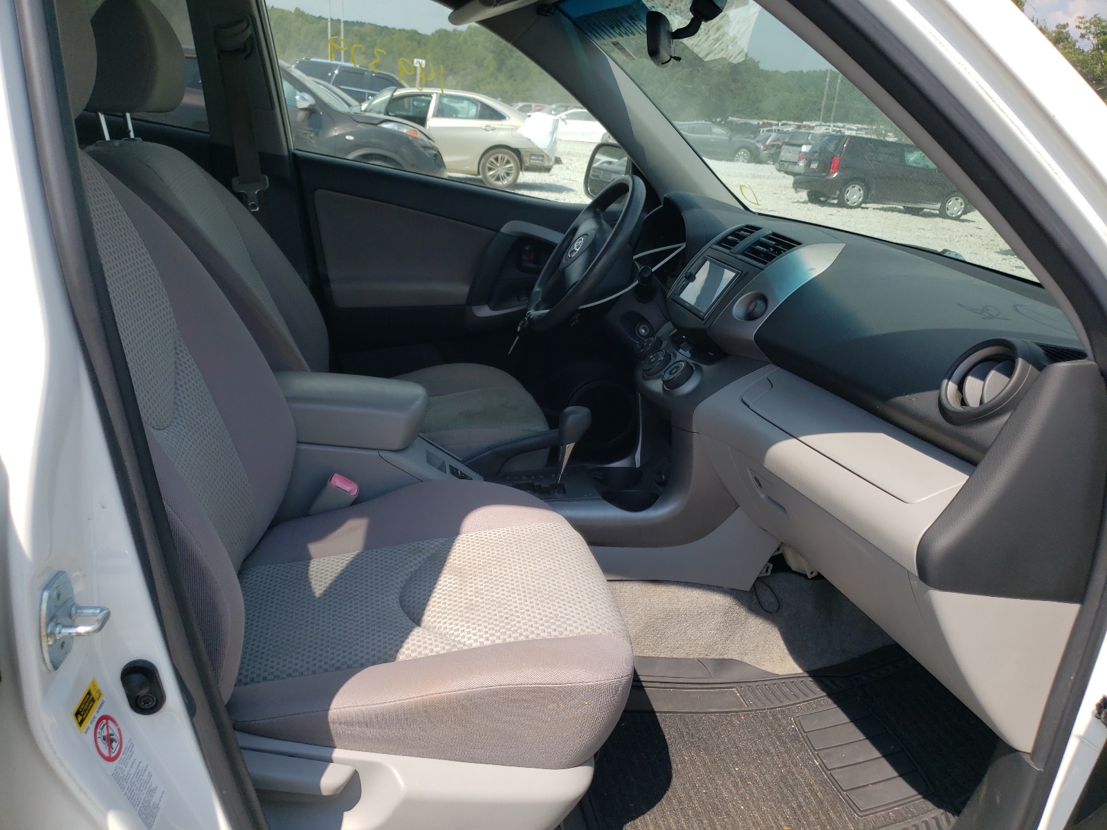 Фото 5 с аукциона – 2008 TOYOTA RAV4 с VIN JTMBD33V585135690
