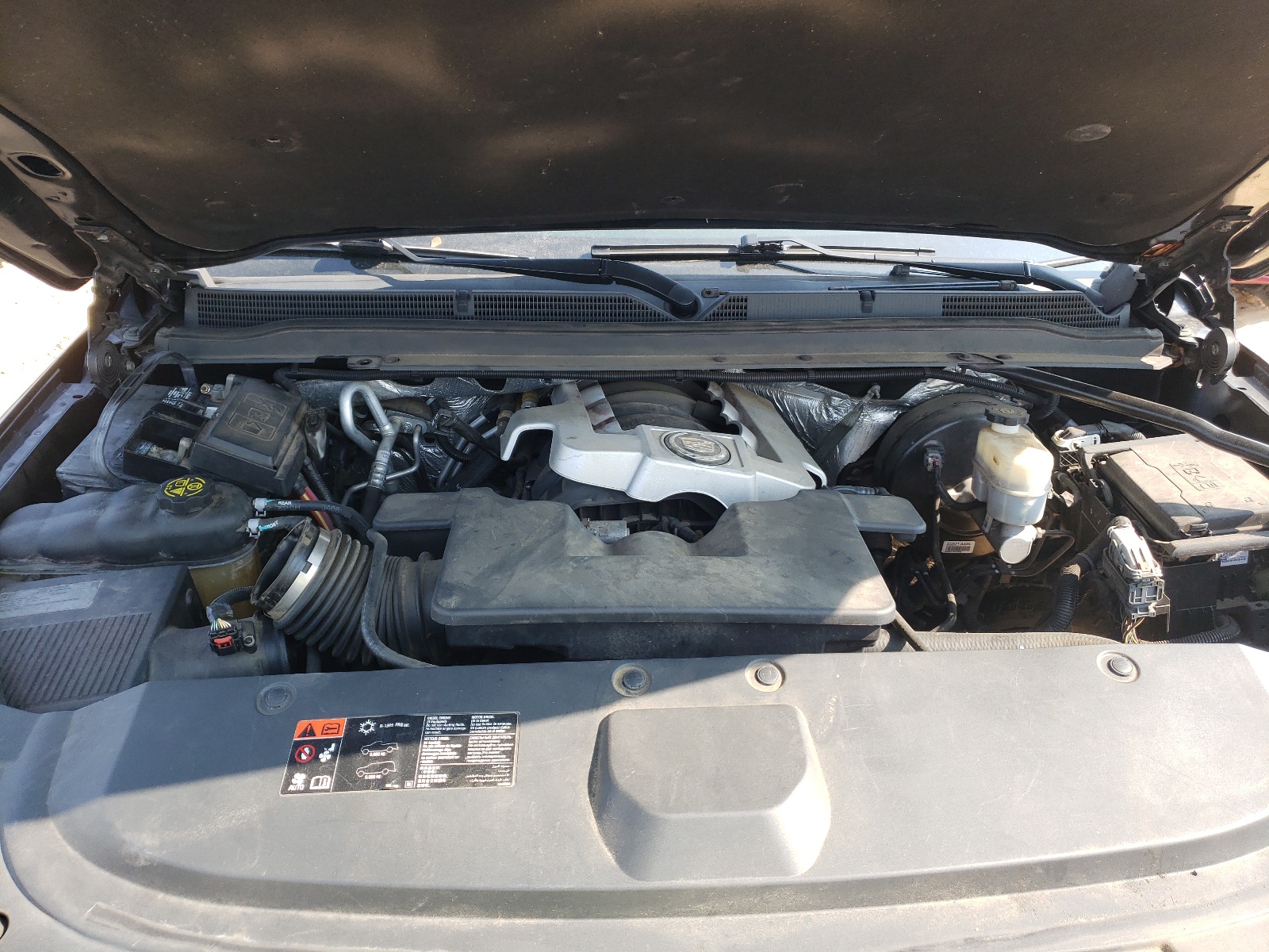 Photo 7 from auction – 2015 CADILLAC ESCALADE L with VIN 1GYS4BKJ1FR162622