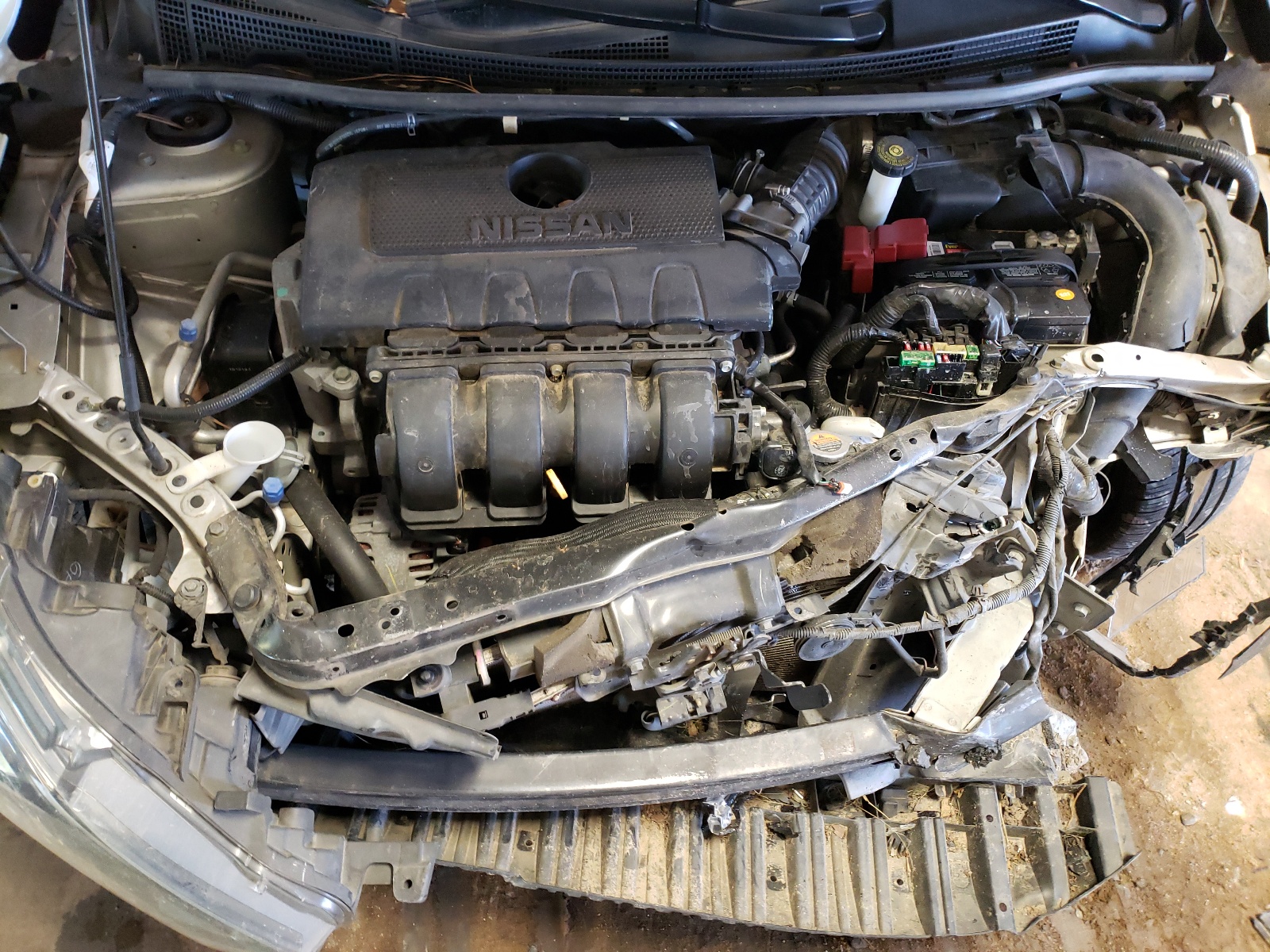 Photo 7 from auction – 2016 NISSAN SENTRA S with VIN 3N1AB7AP1GY247341