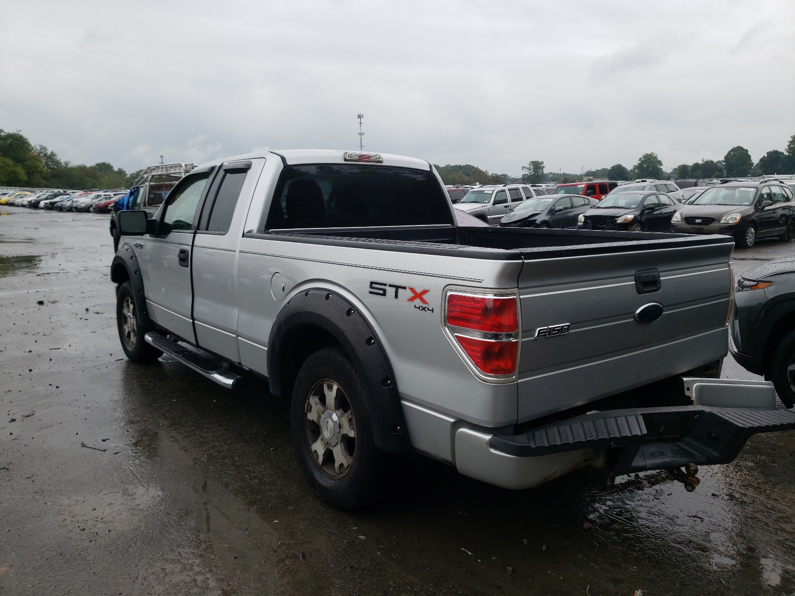 Photo 3 from auction – 2010 FORD F150 SUPER with VIN 1FTEX1EW1AFB04614