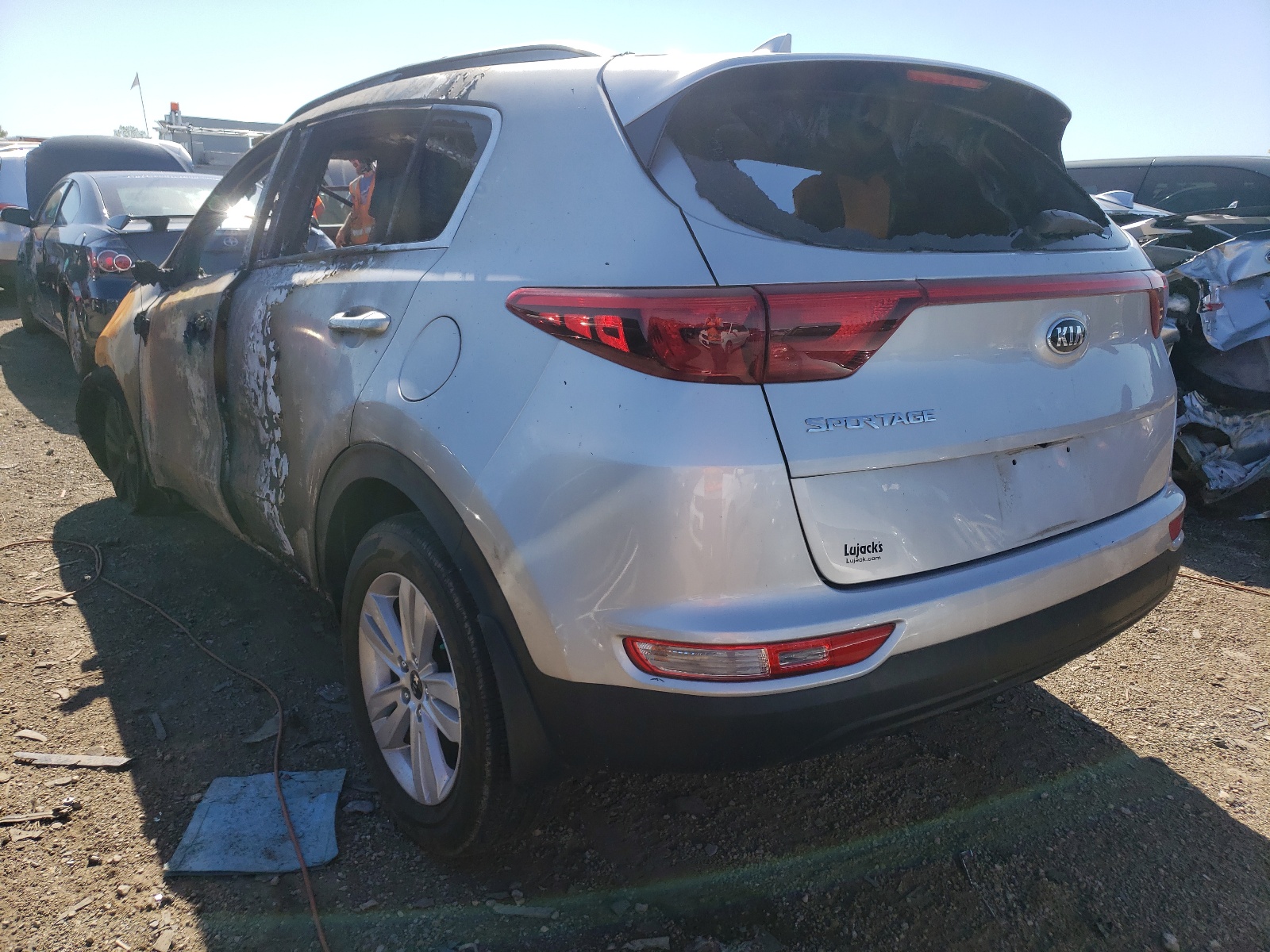 Photo 3 from auction – 2018 KIA SPORTAGE L with VIN KNDPMCAC2J7488695