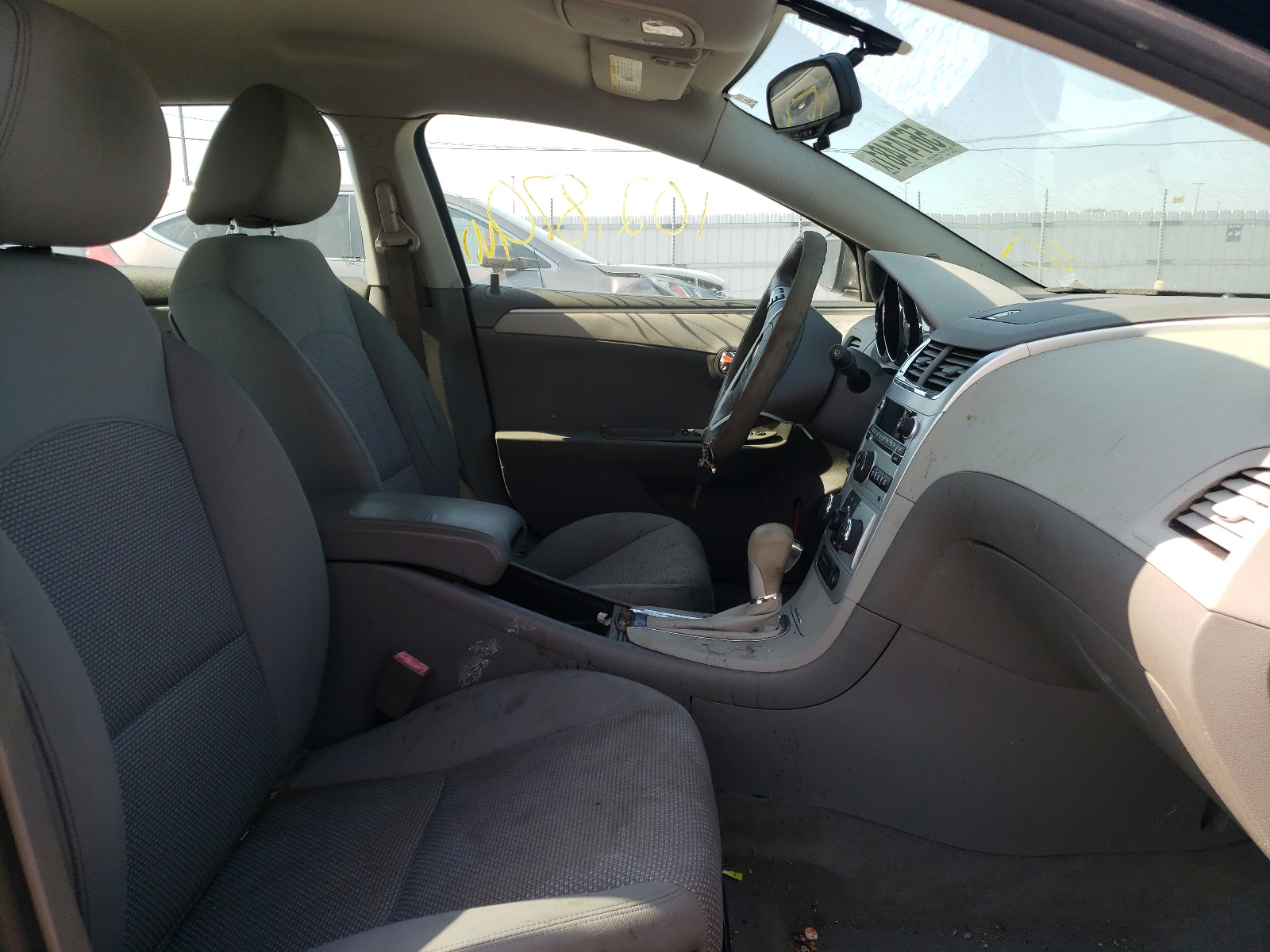 Photo 5 from auction – 2011 CHEVROLET MALIBU 2LT with VIN 1G1ZB5E17BF148042