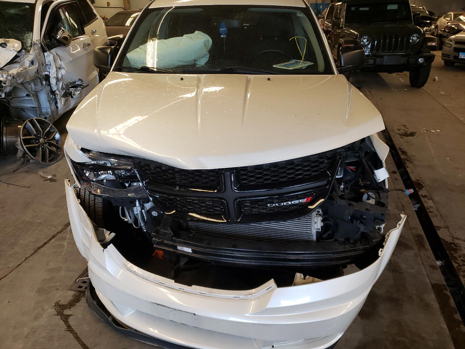 Photo 7 from auction – 2017 DODGE JOURNEY SE with VIN 3C4PDCAB5HT708893