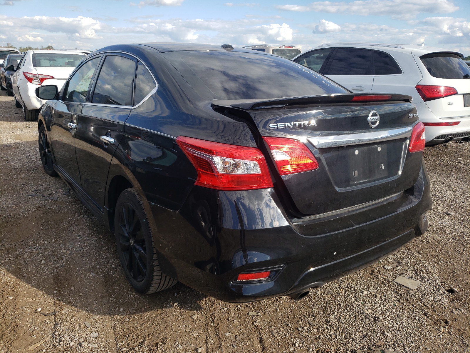 Photo 3 from auction – 2017 NISSAN SENTRA SR with VIN 3N1CB7AP4HY276231