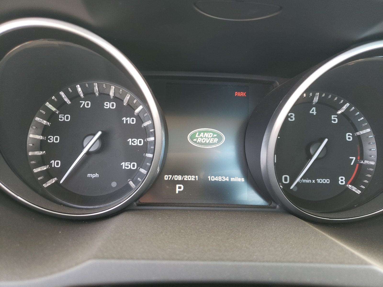 Photo 8 from auction – 2014 LAND ROVER RANGE ROVE with VIN SALVP1BG1EH874599