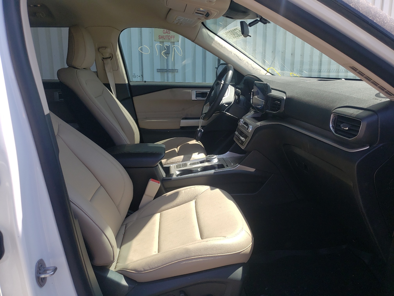 Photo 5 from auction – 2020 FORD EXPLORER X with VIN 1FMSK7DH6LGC80011