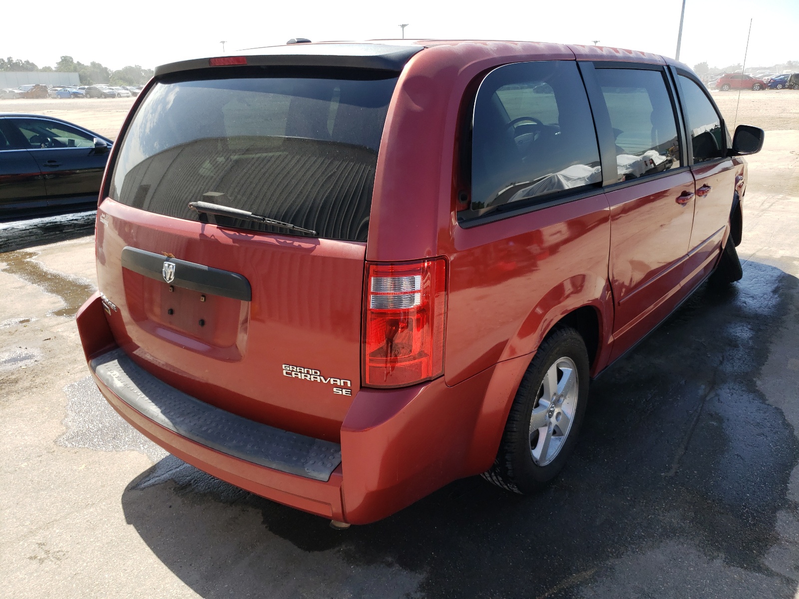 Photo 4 from auction – 2009 DODGE GRAND CARA with VIN 2D8HN44E59R680287