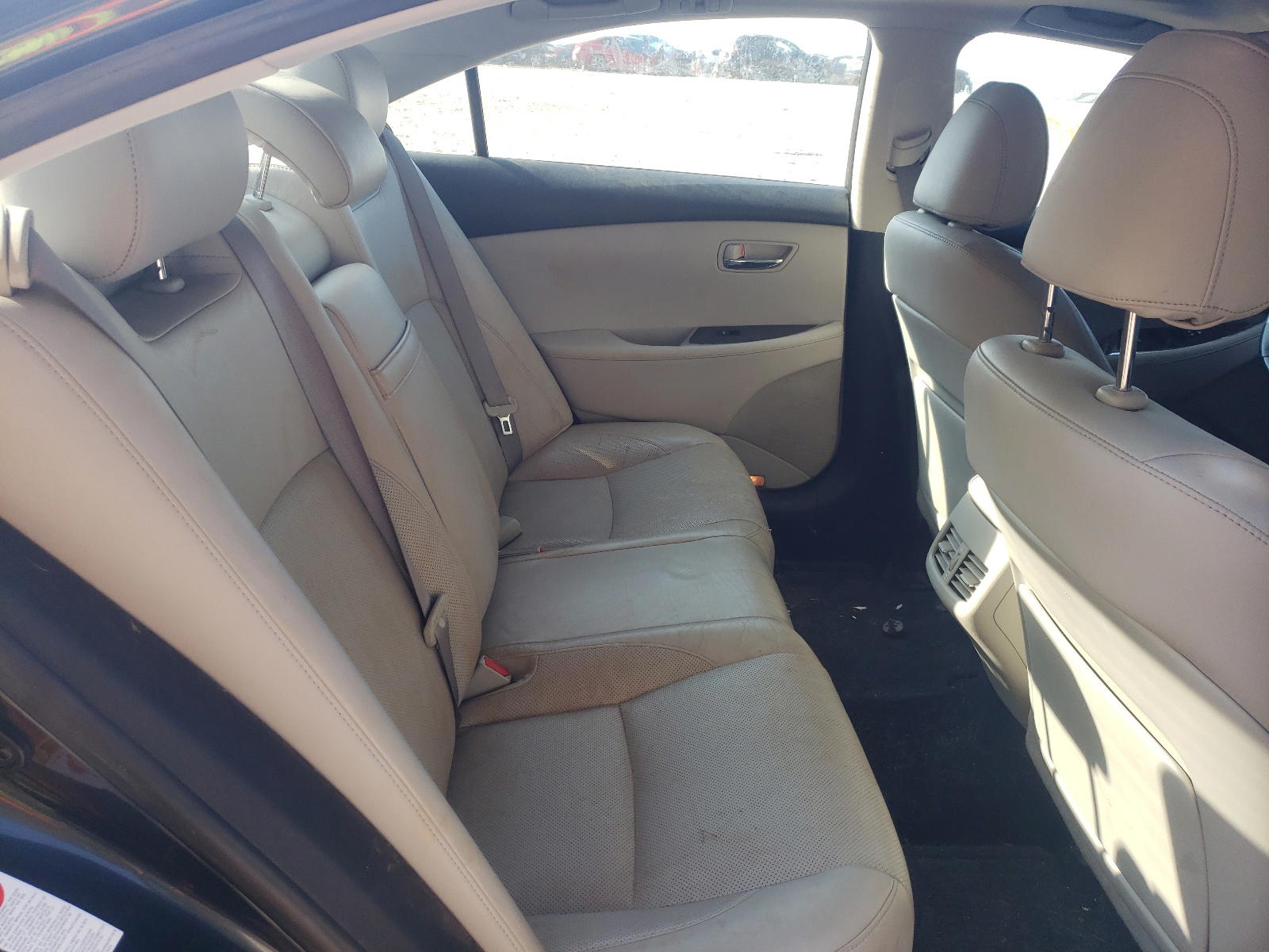 Photo 6 from auction – 2011 LEXUS ES 350 with VIN JTHBK1EG4B2459214