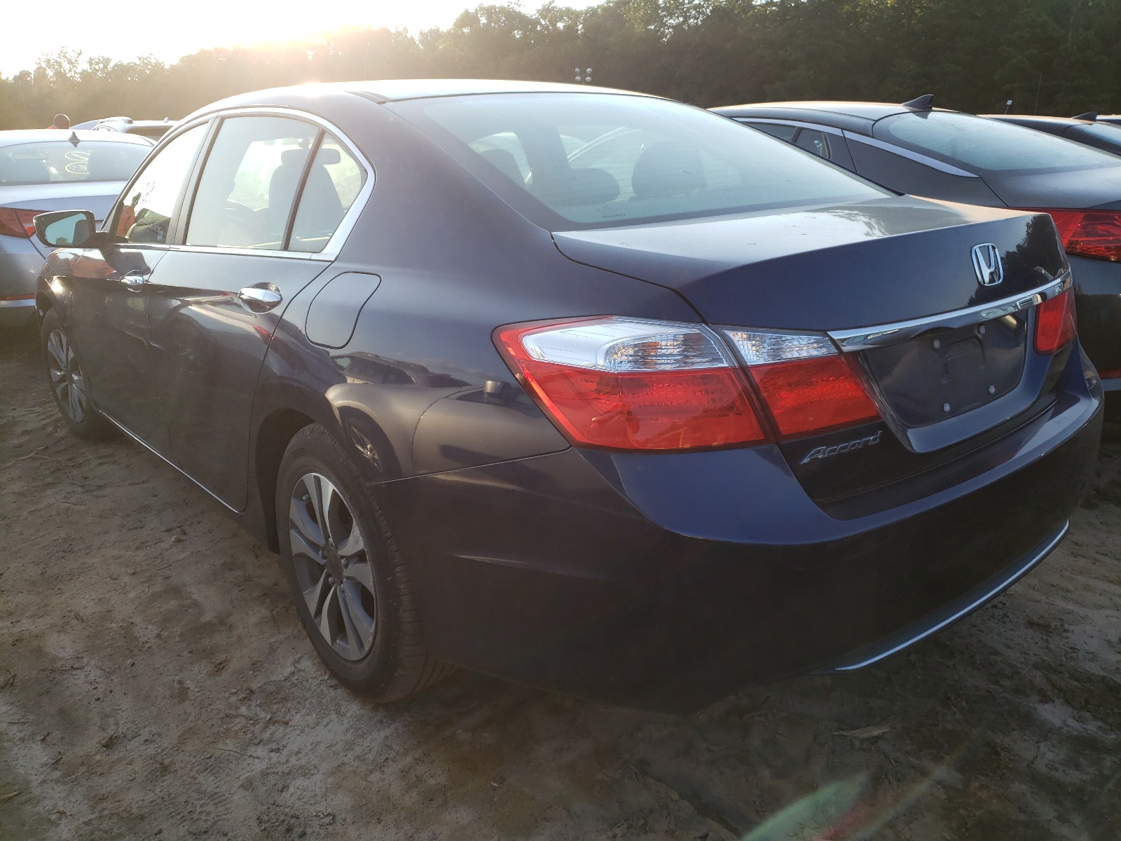 Photo 3 from auction – 2014 HONDA ACCORD LX with VIN 1HGCR2F37EA195971