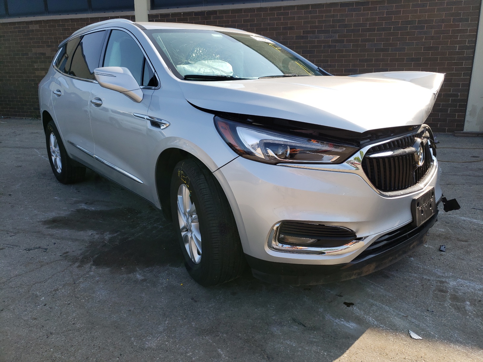 Photo 1 from auction – 2018 BUICK ENCLAVE ES with VIN 5GAERBKW6JJ207630