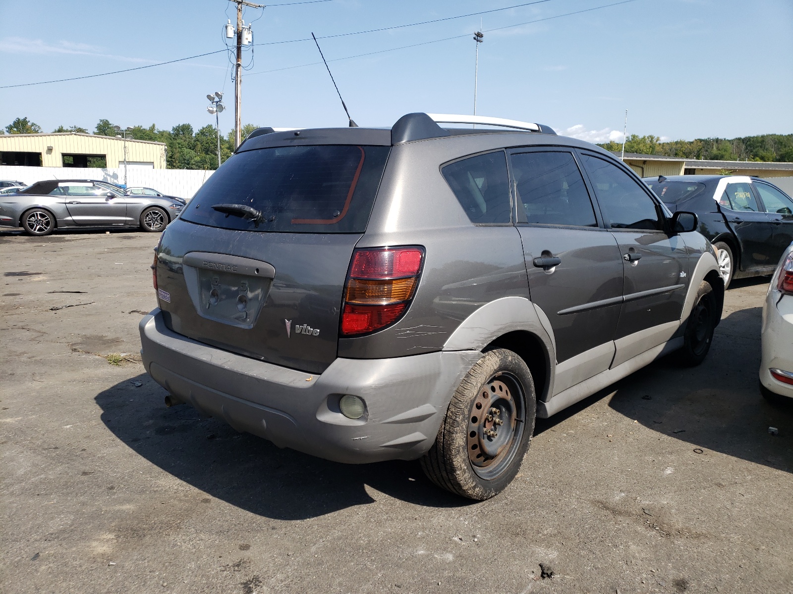 Photo 4 from auction – 2005 PONTIAC VIBE with VIN 5Y2SL63835Z464598
