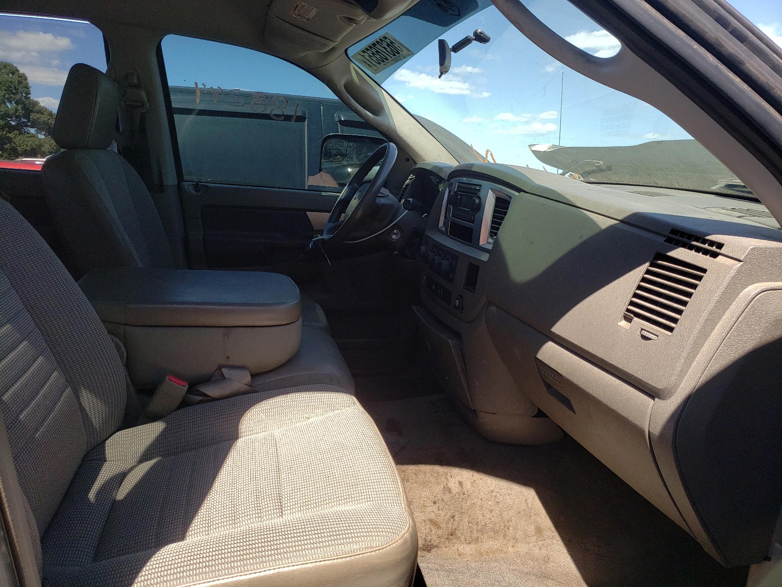 Photo 5 from auction – 2008 DODGE RAM 3500 S with VIN 3D7MX38A98G111199