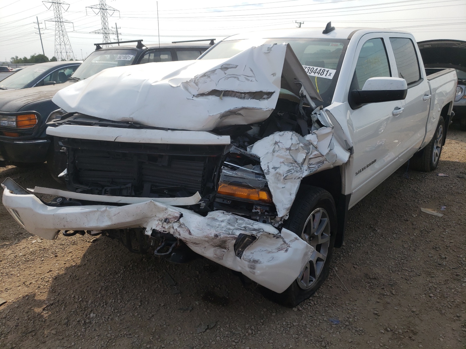 Photo 2 from auction – 2017 CHEVROLET SILVERADO with VIN 3GCUKREC3HG460151