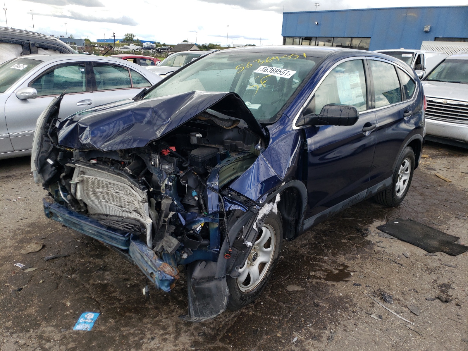 Photo 2 from auction – 2015 HONDA CR-V LX with VIN 2HKRM3H32FH554616