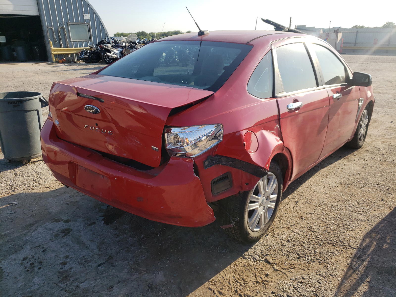 Photo 4 from auction – 2008 FORD FOCUS SE with VIN 1FAHP35N88W217038