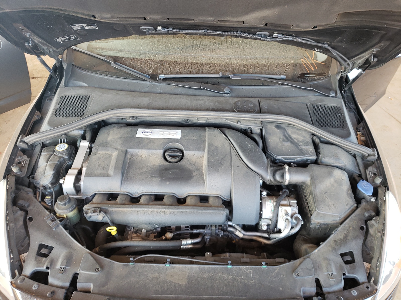 Zdjęcie 7 z aukcji – 2011 VOLVO S60 T6 z VIN YV1902FH2B2003399