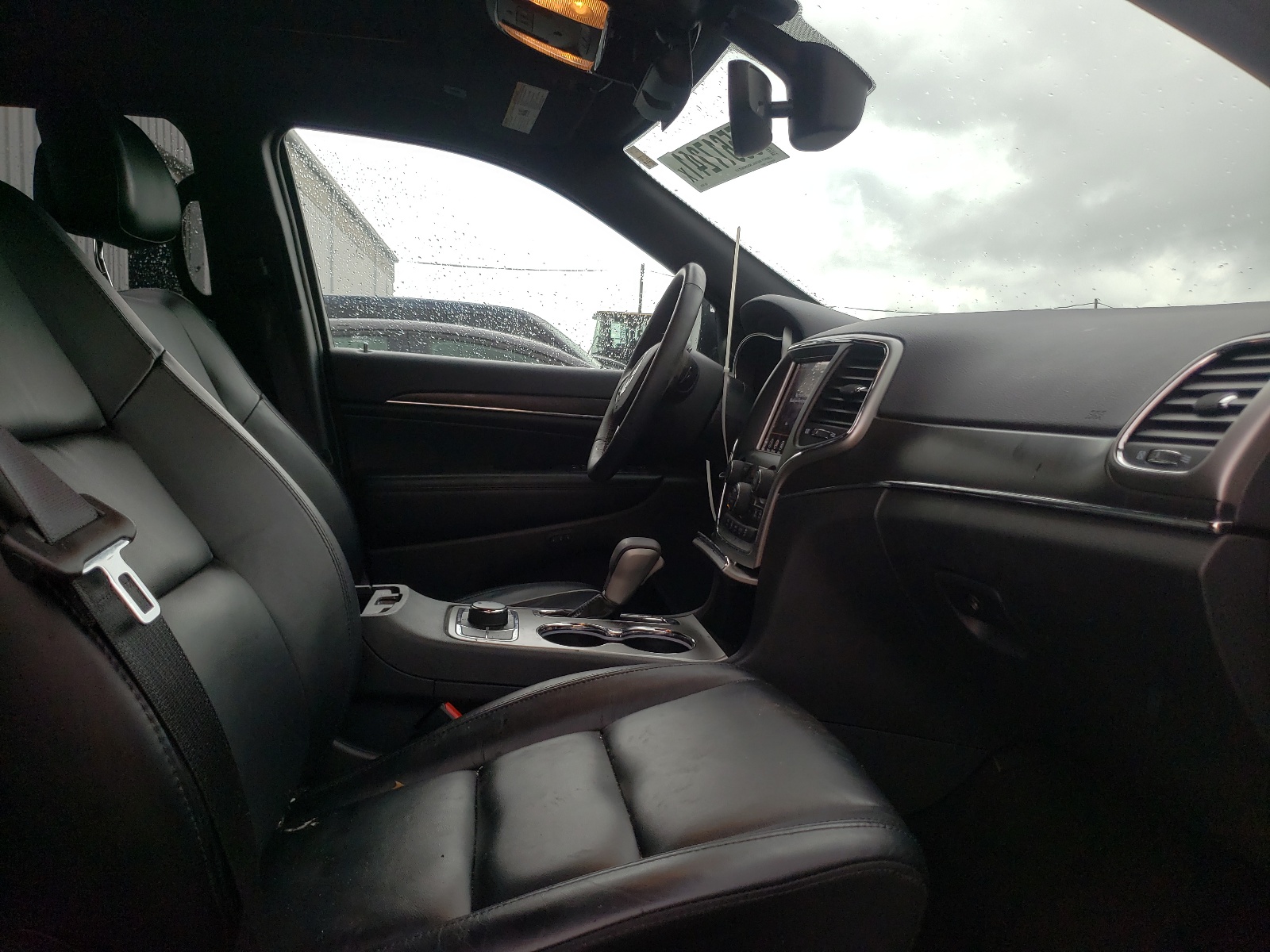 Photo 5 from auction – 2018 JEEP GRAND CHER with VIN 1C4RJFBG8JC487904