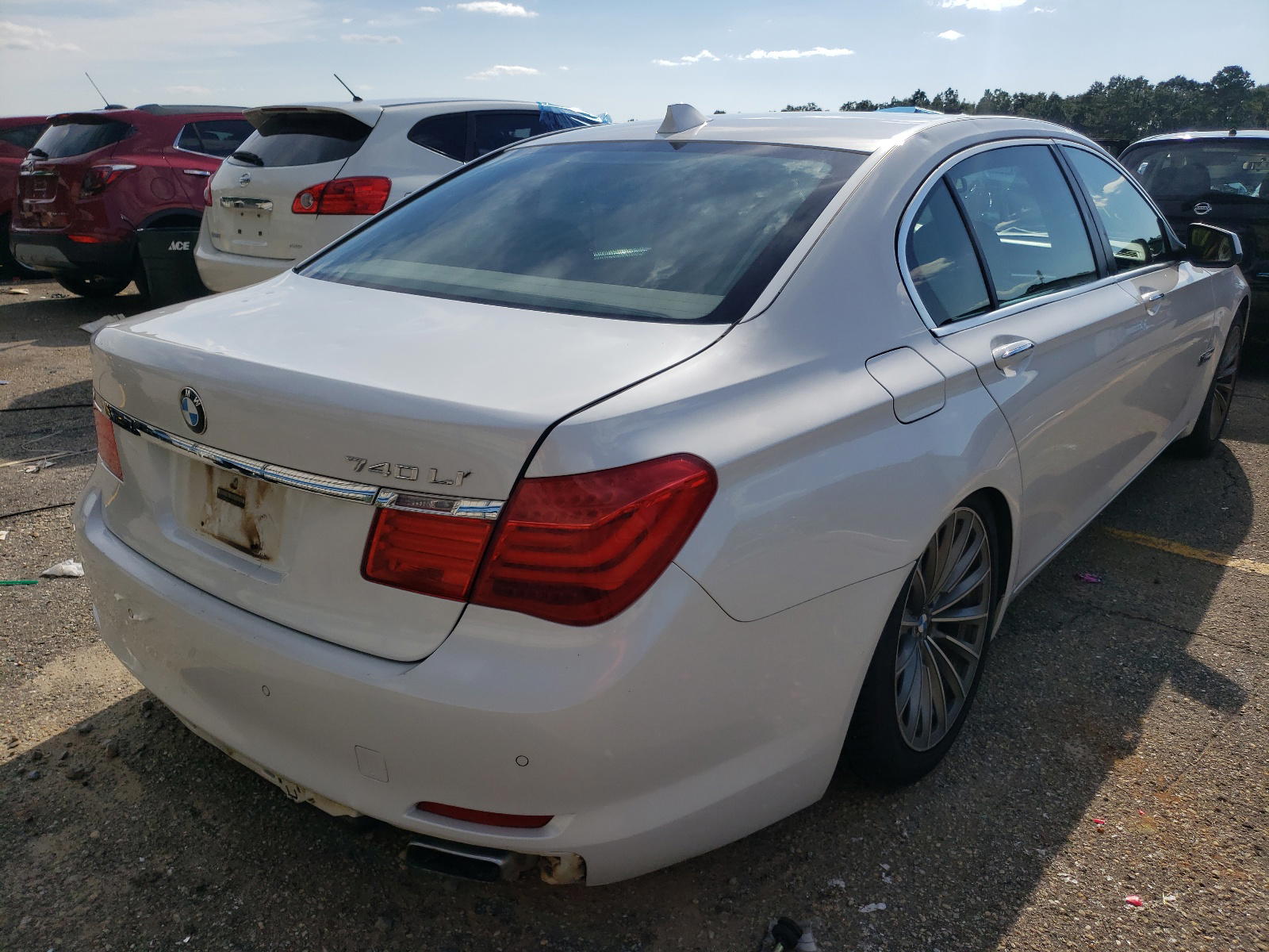 Photo 4 from auction – 2011 BMW 740 LI with VIN WBAKB4C50BC574002