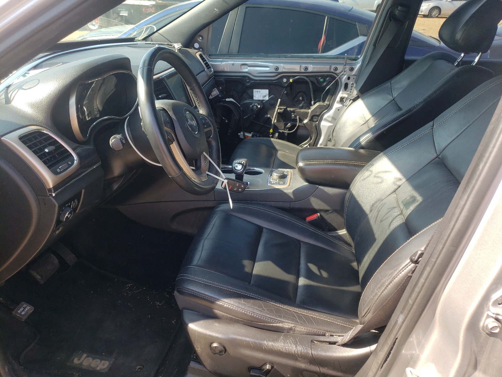 Photo 5 from auction – 2014 JEEP GRAND CHER with VIN 1C4RJFBT5EC150593