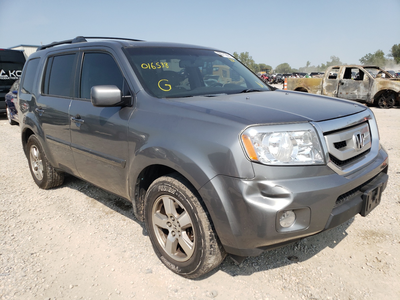 HONDA PILOT EXL 2009 with VIN 5FNYF386X9B016538 - Photo from auction