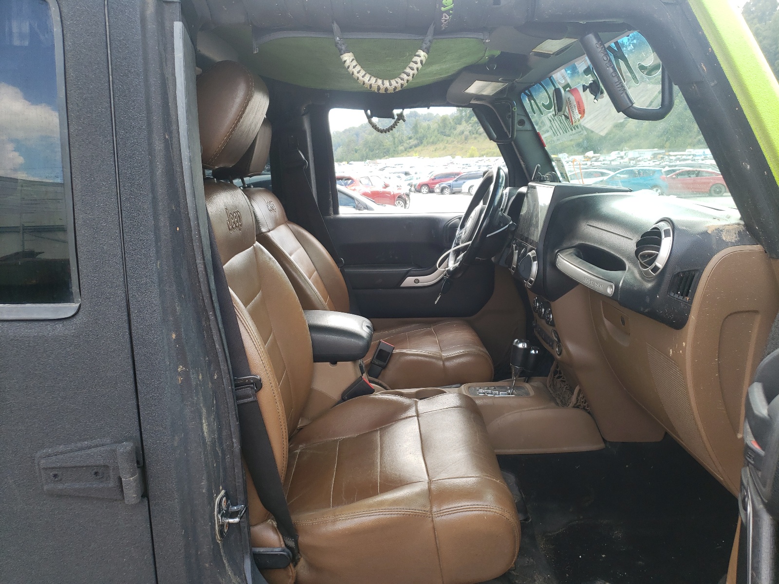 Photo 5 from auction – 2012 JEEP WRANGLER U with VIN 1C4HJWFG3CL104220
