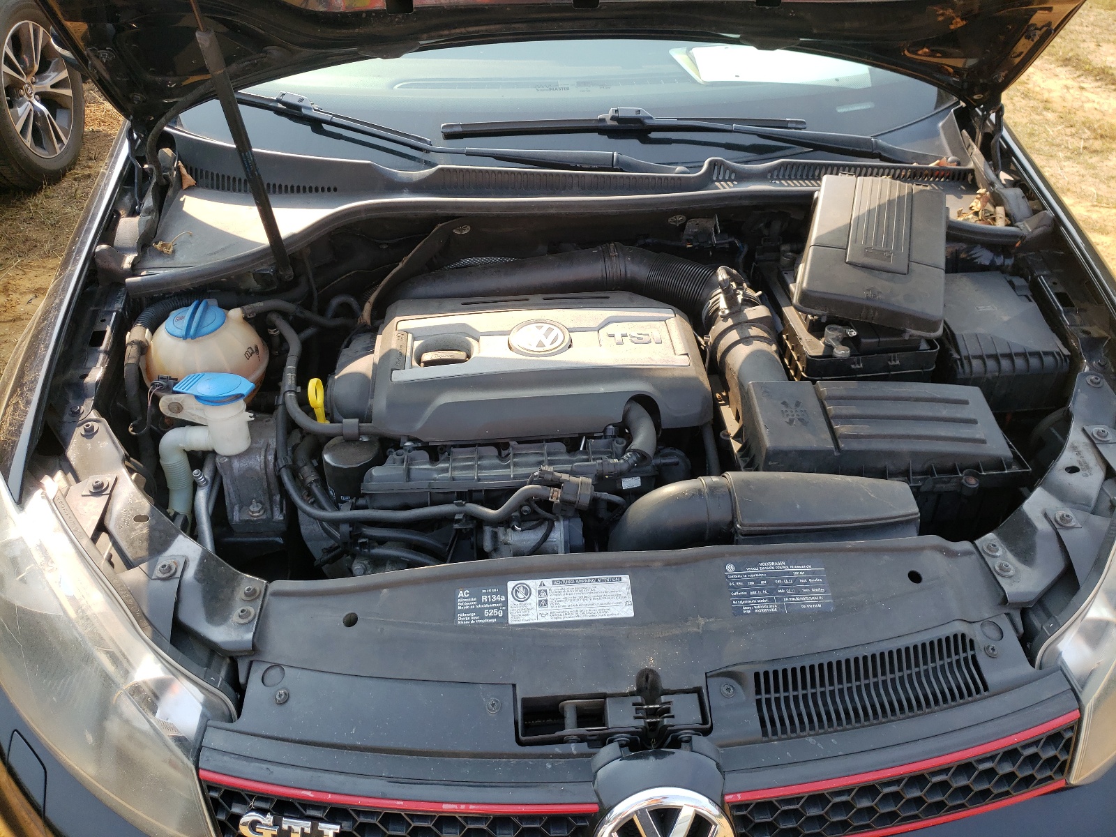 Photo 7 from auction – 2011 VOLKSWAGEN GTI with VIN WVWEV7AJ3BW042170