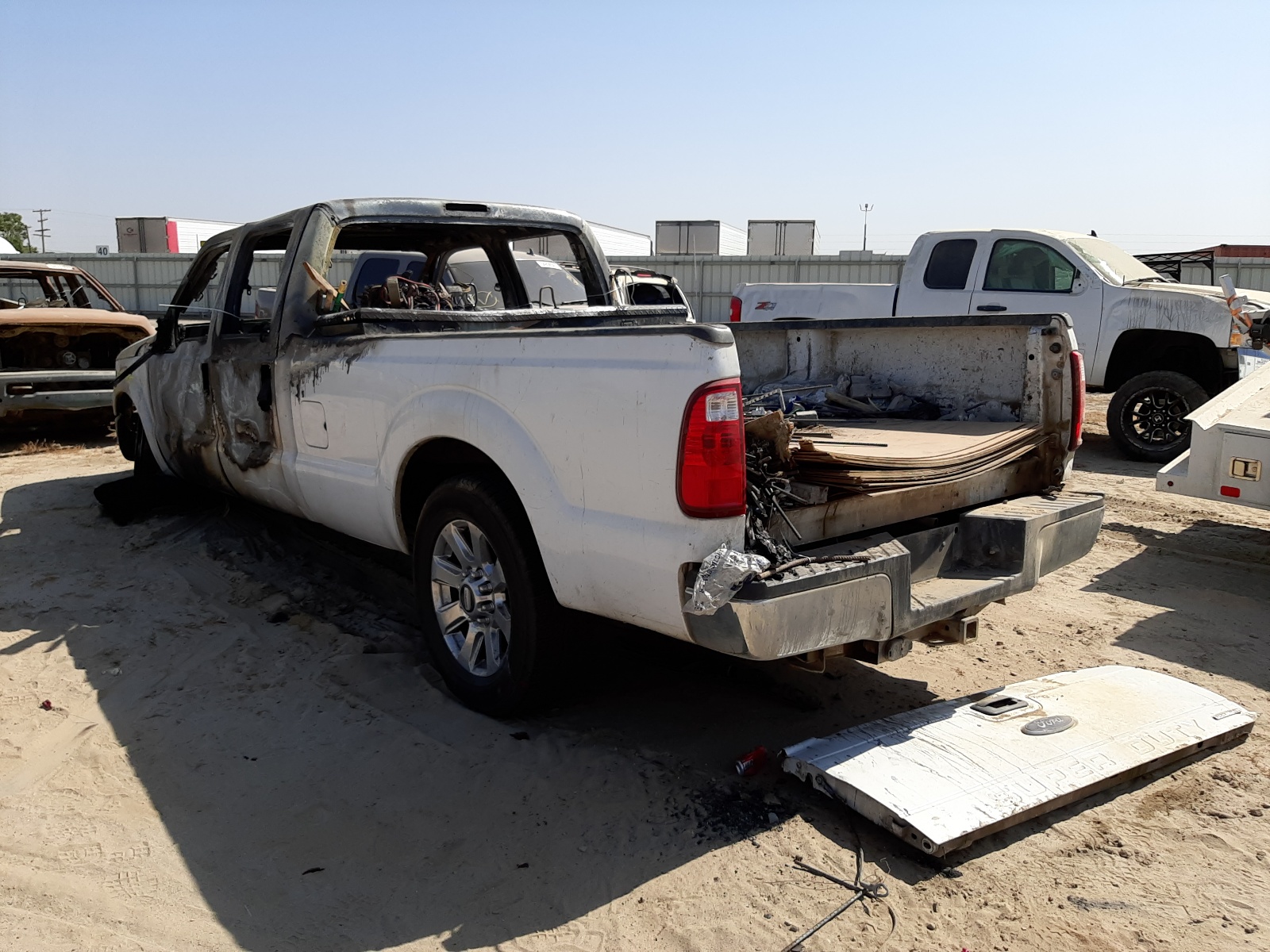 Photo 3 from auction – 2016 FORD F250 SUPER with VIN 1FT7W2A63GEB15443