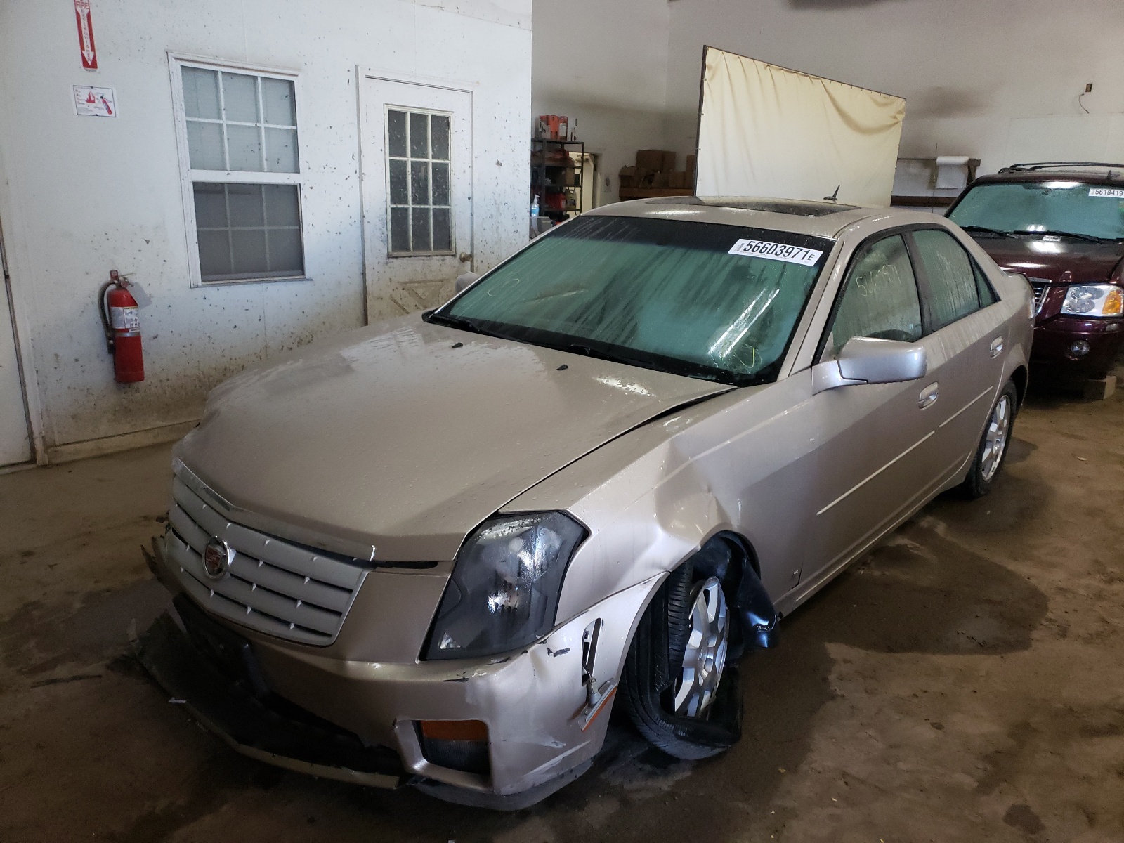 Photo 2 from auction – 2006 CADILLAC CTS HI FEA with VIN 1G6DP577860159714