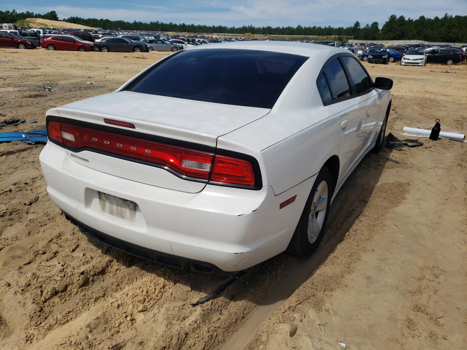 Photo 4 from auction – 2011 DODGE CHARGER with VIN 2B3CL3CG3BH597658