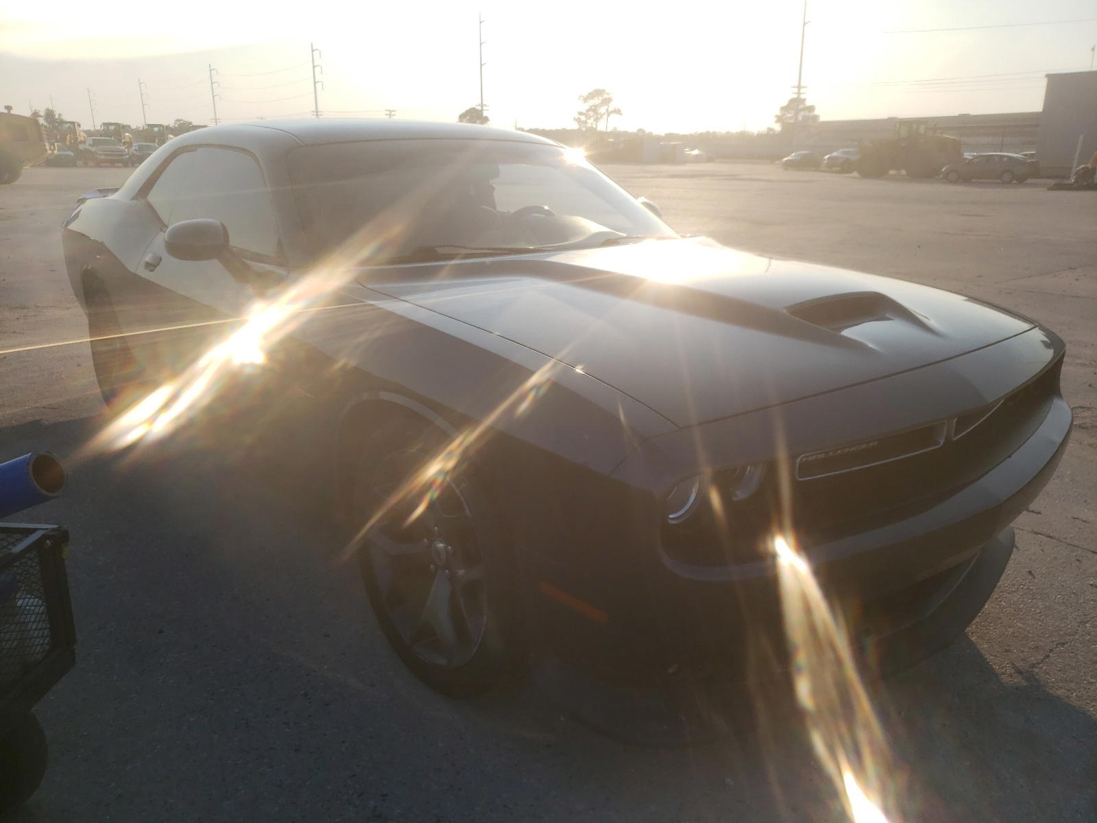 DODGE CHALLENGER 2019 with VIN 2C3CDZBT5KH531548 - Photo from auction