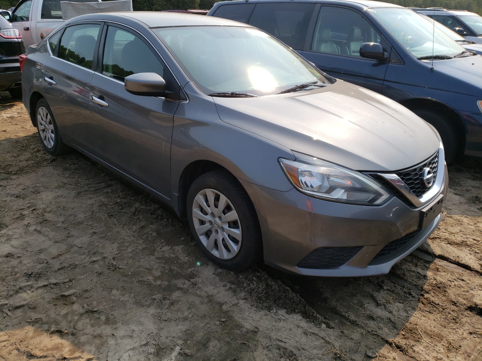 NISSAN SENTRA S 2016 with VIN 3N1AB7AP5GY273893 - Photo from auction