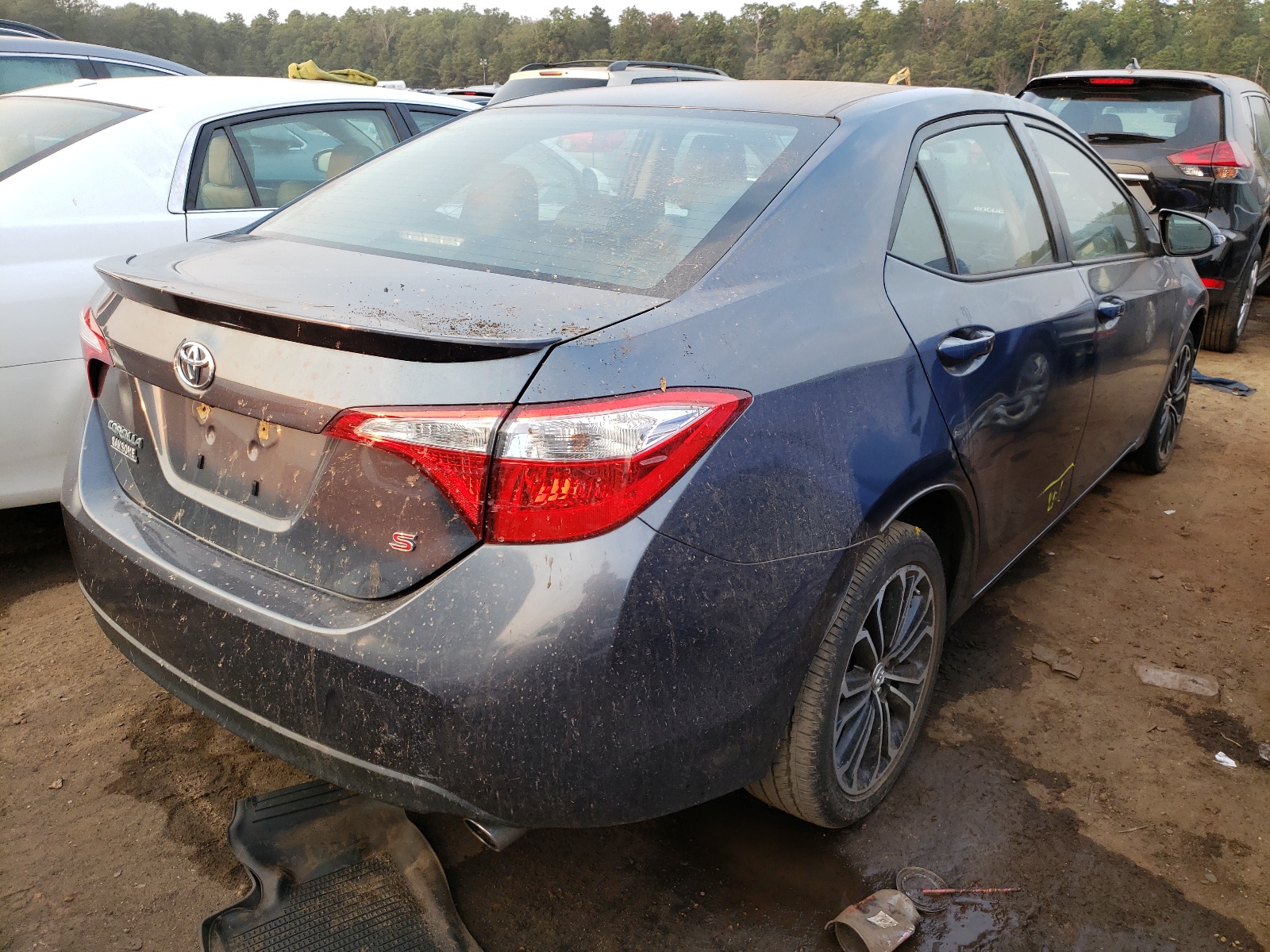 Фото 4 с аукциона – 2015 TOYOTA COROLLA L с VIN 2T1BURHE2FC422979