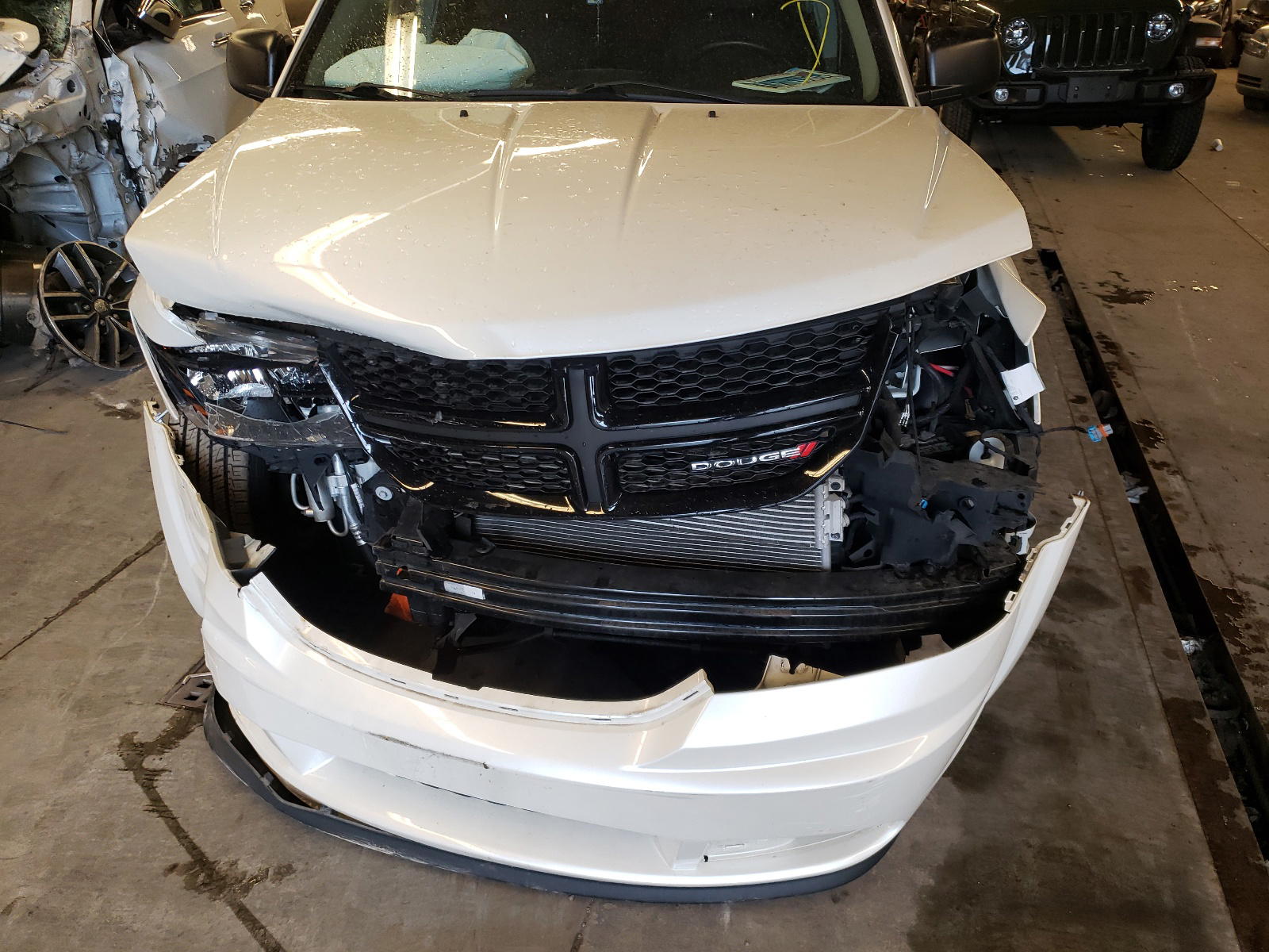 Photo 9 from auction – 2017 DODGE JOURNEY SE with VIN 3C4PDCAB5HT708893