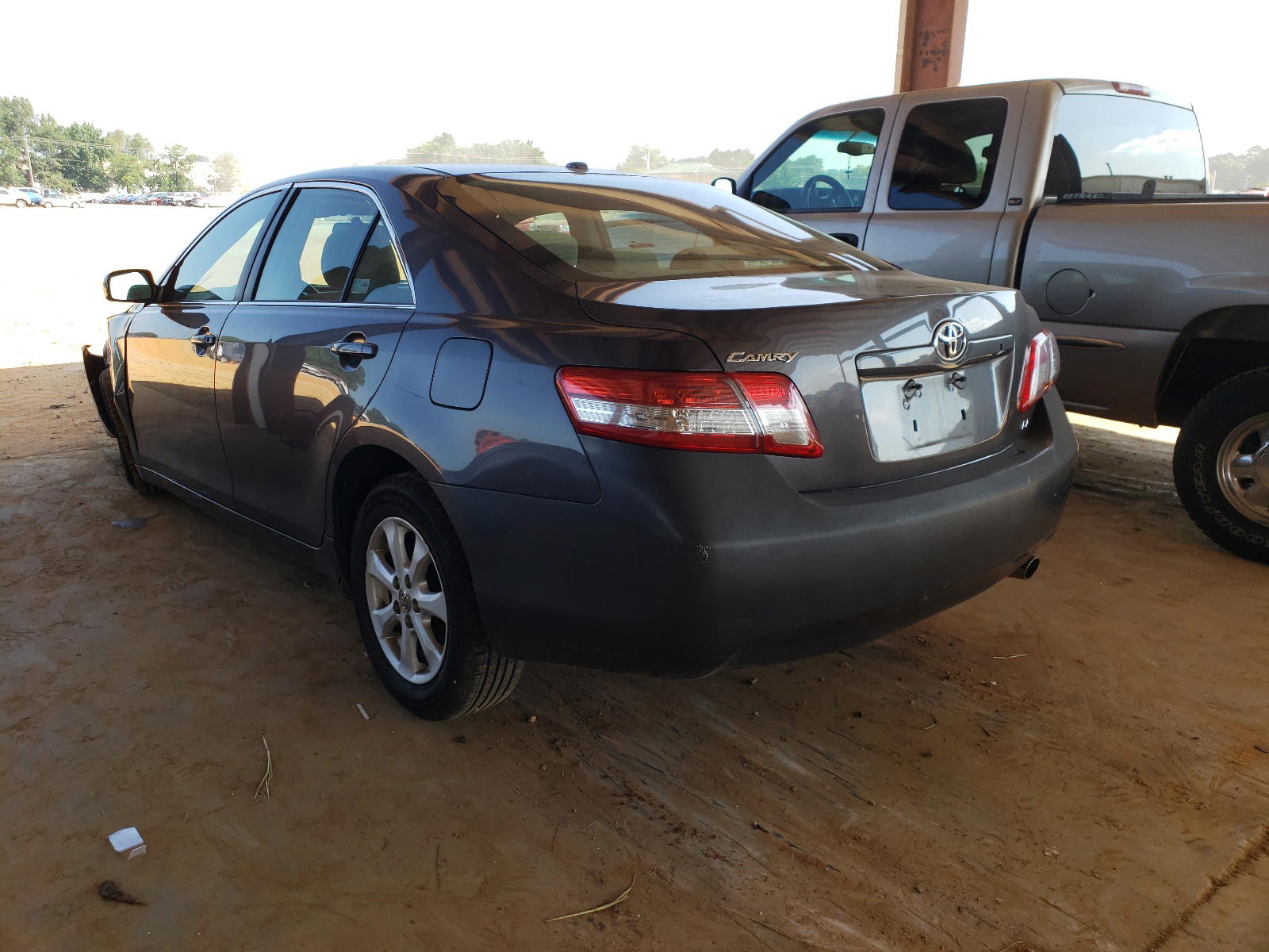 Photo 3 from auction – 2011 TOYOTA CAMRY BASE with VIN 4T4BF3EK7BR140465