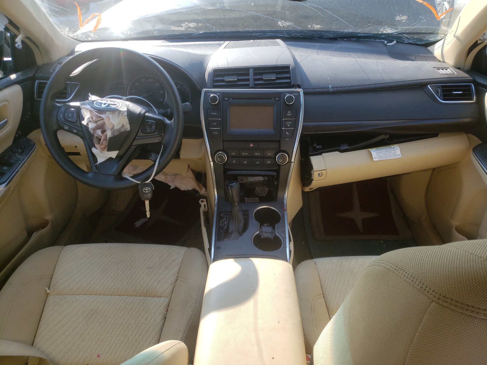 Photo 9 from auction – 2015 TOYOTA CAMRY LE with VIN 4T4BF1FK1FR492224
